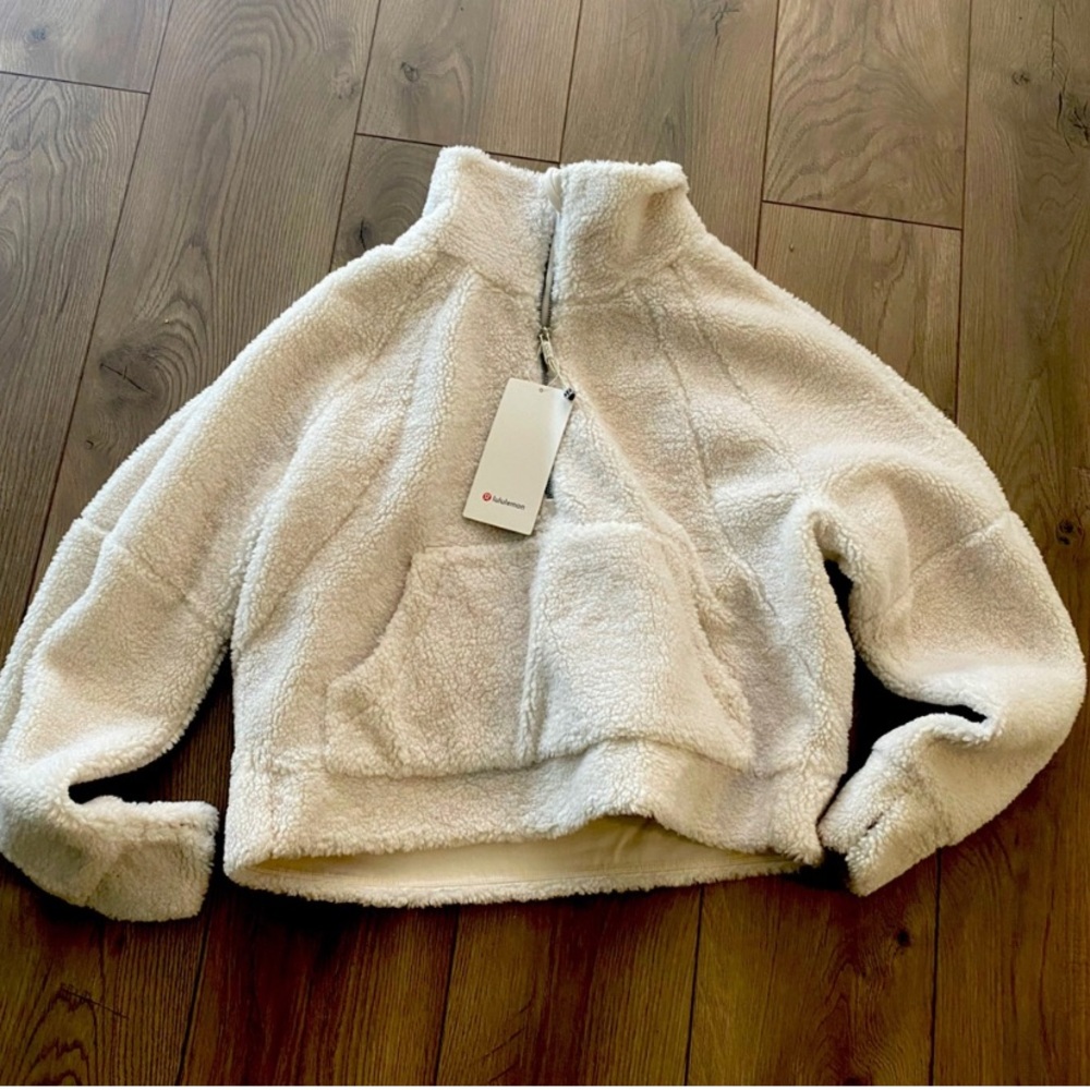 Lululemon soft new winter season scuba oversized fleece funnel jacket M\L women